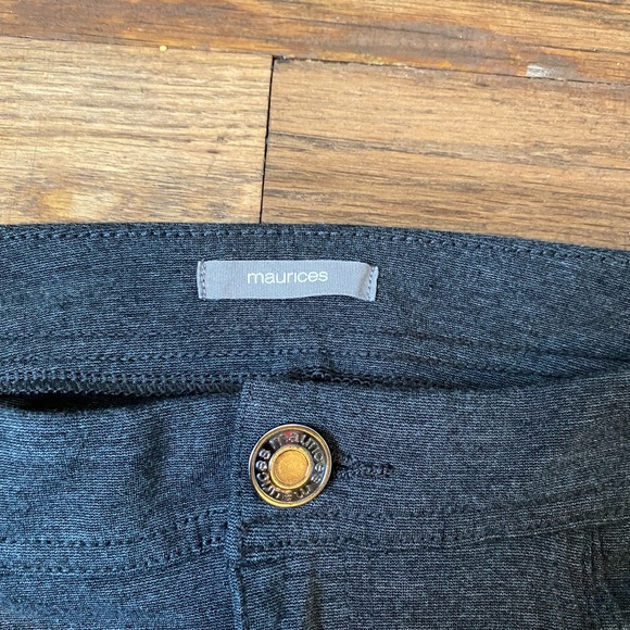 Maurices Small Short Grey Jeggings - Picture 8 of 14